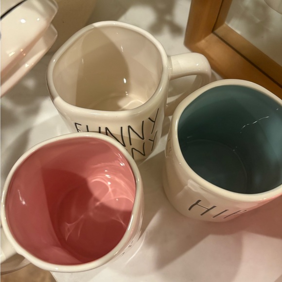 Rae Dunn Bunny Easter set of mugs - Picture 2 of 3